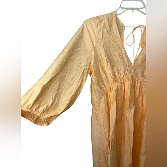 H&M Peach V-Neck 3/4 Sleeve Summer Dress - Picture 3 of 6